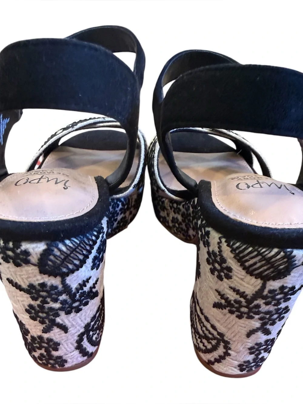 Women's Ozella II Embroidered Platform Sandals Size 8